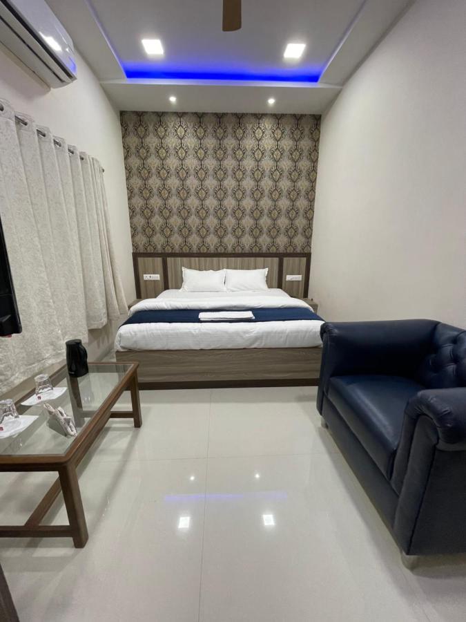 The Royal Palace Hotel Gorakhpur Extérieur photo